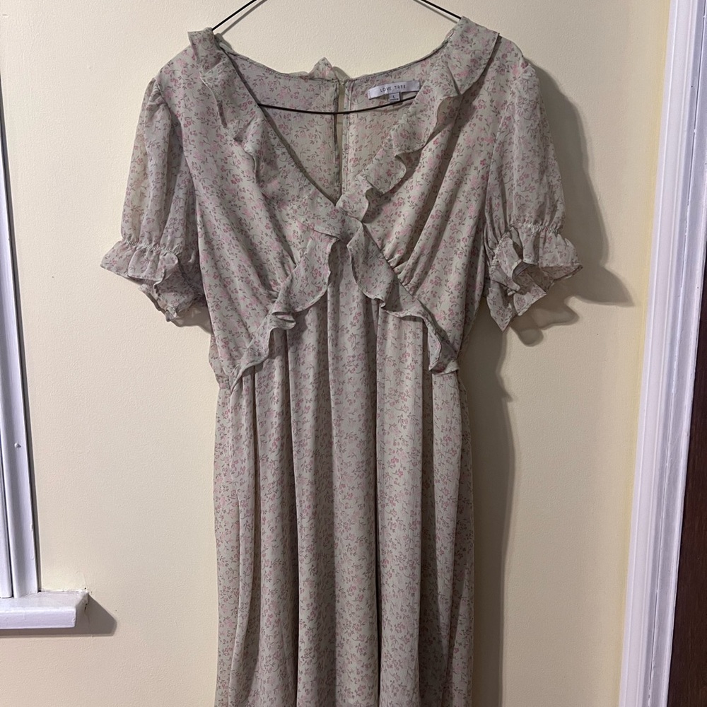 Love Tree Cream Floral Midi Dress